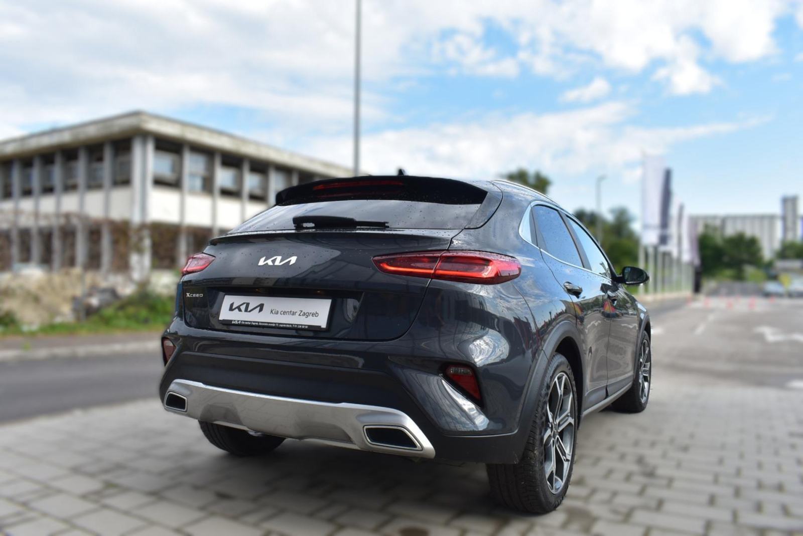 KIA XCeed 1.0 , NAVIGACIJA, EL. ZATVARANJE PRTLJAŽNIKA, LANE ASSIST, J, fotografija 7