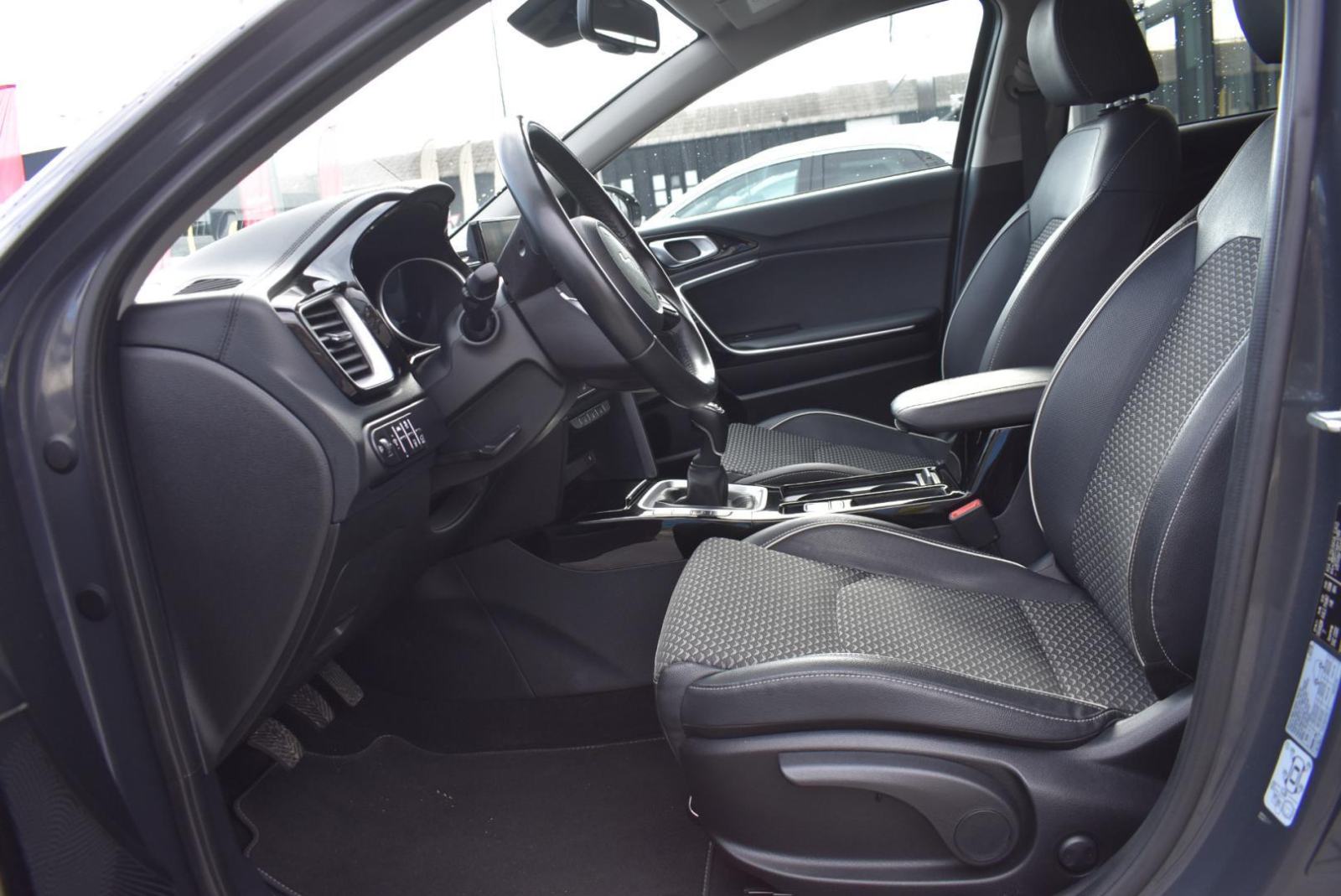 KIA XCeed 1.0 , NAVIGACIJA, EL. ZATVARANJE PRTLJAŽNIKA, LANE ASSIST, J, fotografija 15