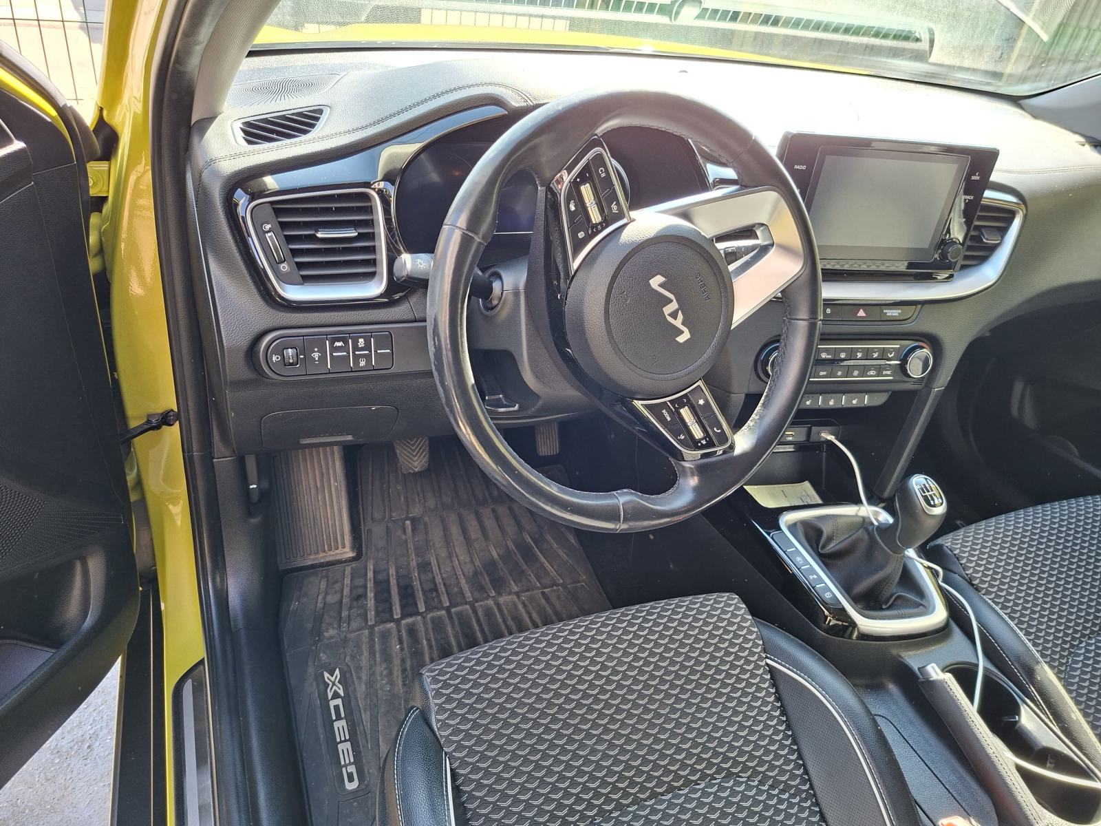 Kia XCeed 1.5, fotografija 3