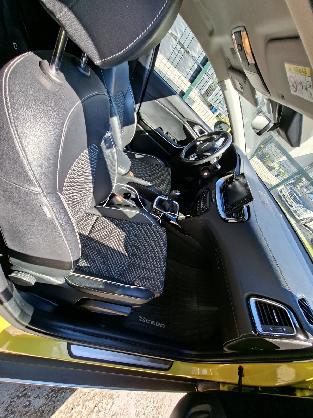 Kia XCeed 1.5, fotografija 4