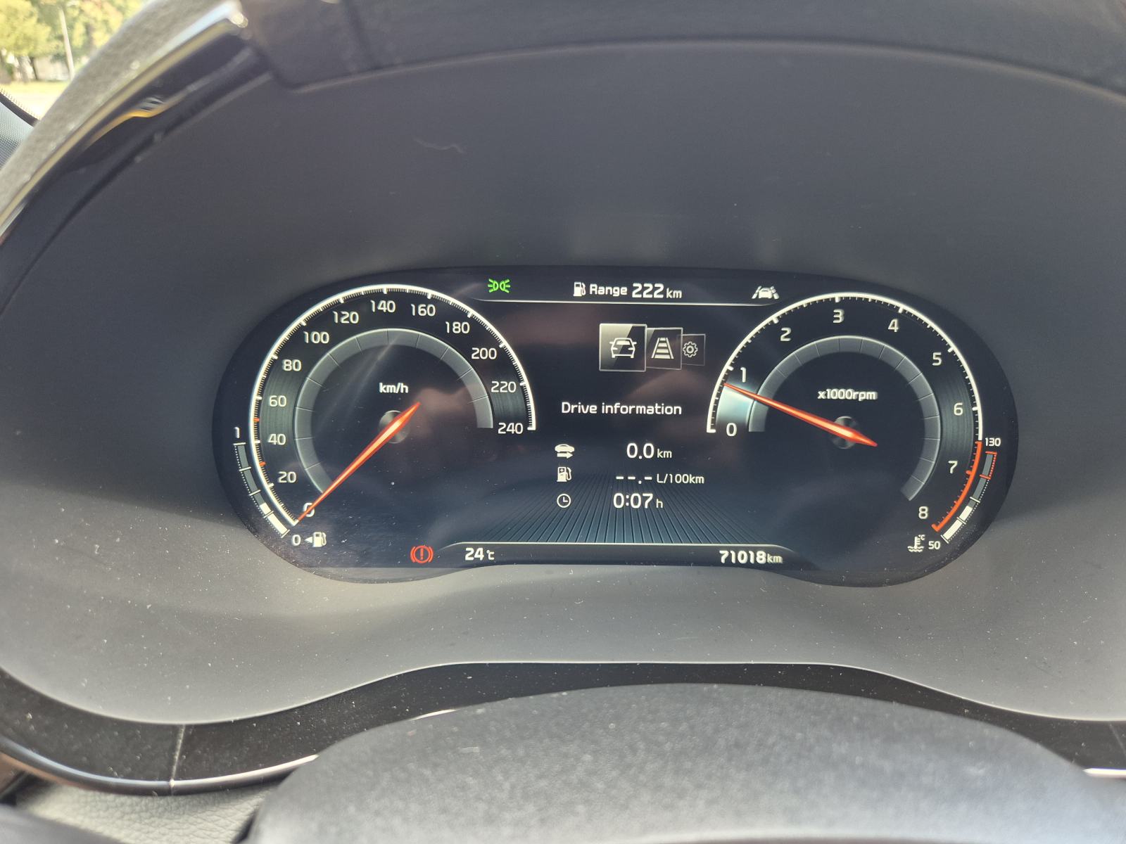 Kia XCeed 1.5, fotografija 14