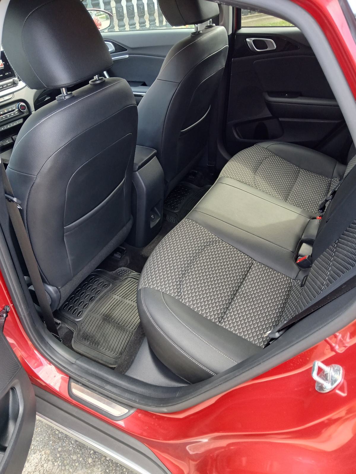 Kia XCeed 1.5 T-GDI 17000km, fotografija 11