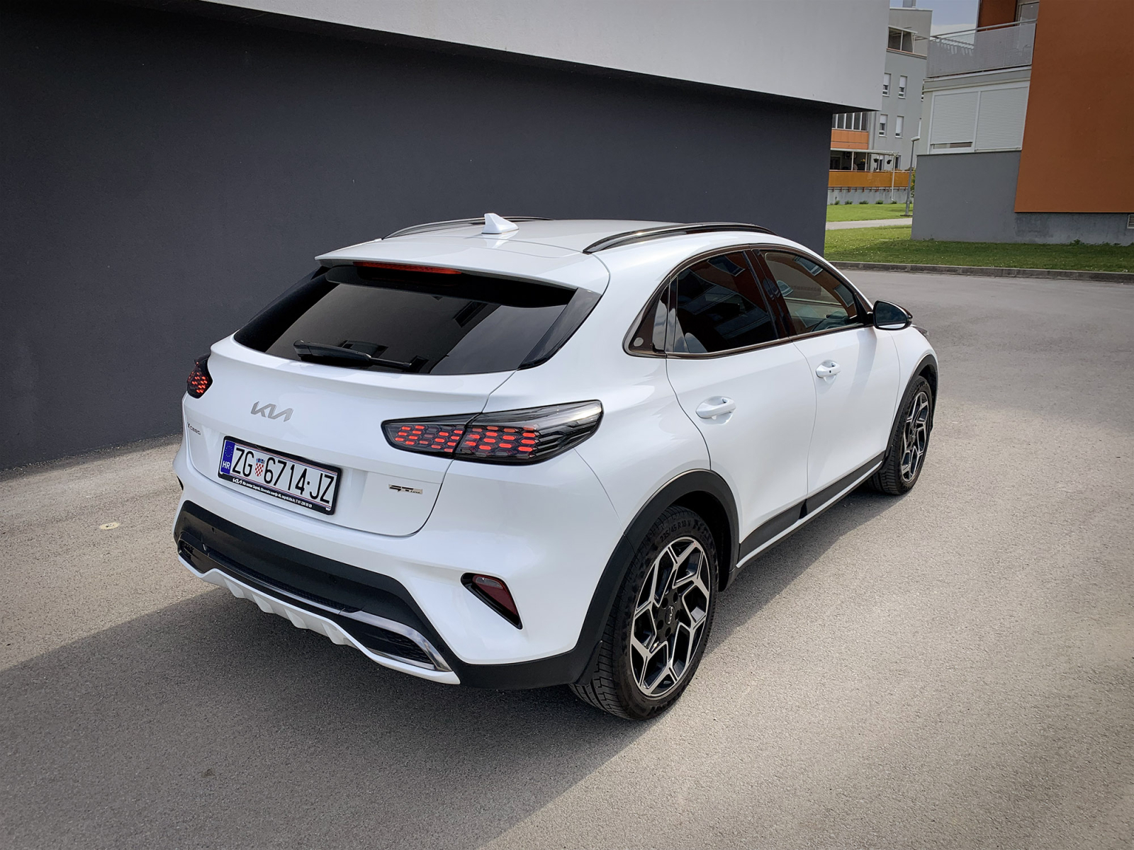 Kia XCeed 1.5 T-GDI - 7DCT | GT-Line 2024 / MY25, fotografija 3