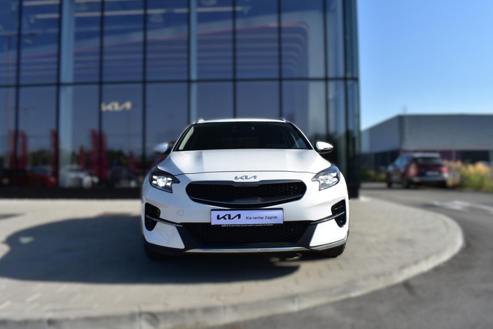 KIA XCeed 1.5 T-GDI EX WAY ISG, ANDROID CAR PLAY, STRAŽNJA KAMERA, BT,, fotografija 2