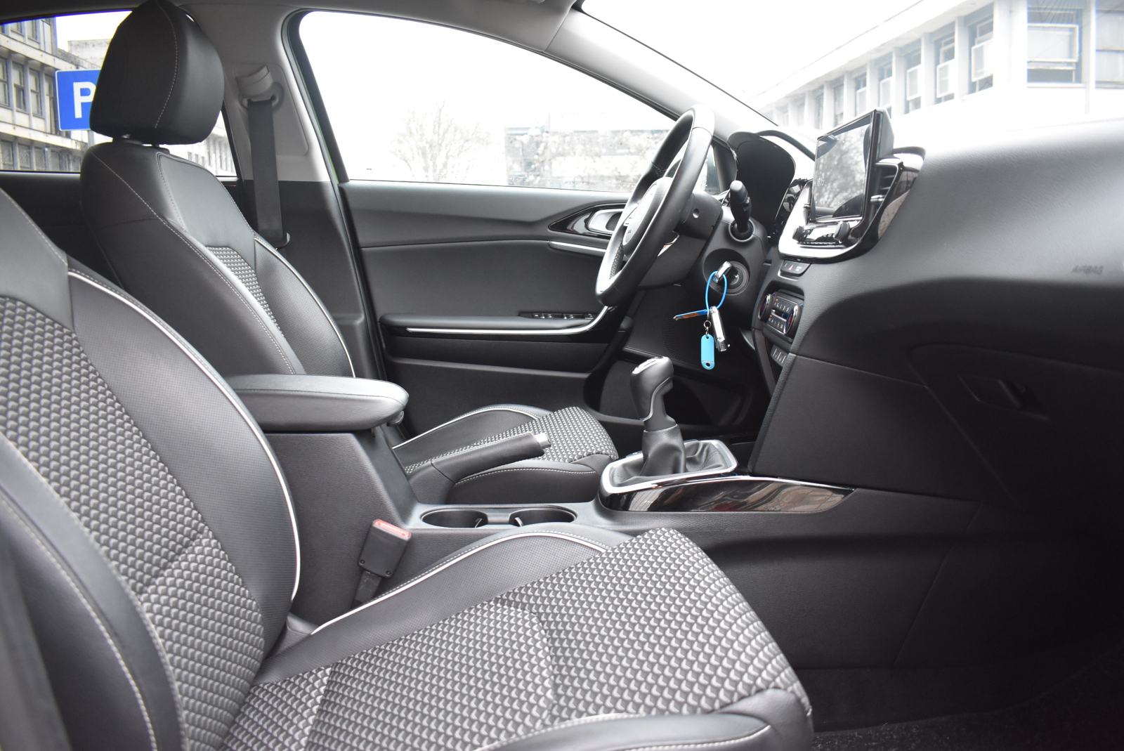 Kia XCeed 1,5 T-GDI ISG EX WAY+ M/T MRV, fotografija 12