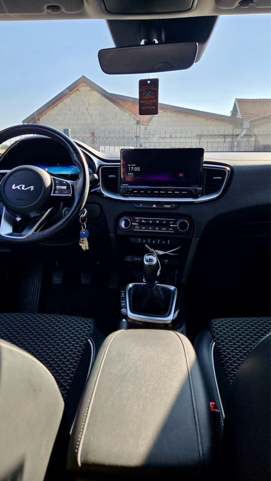 Kia XCeed 1.5 T-GDi, fotografija 9