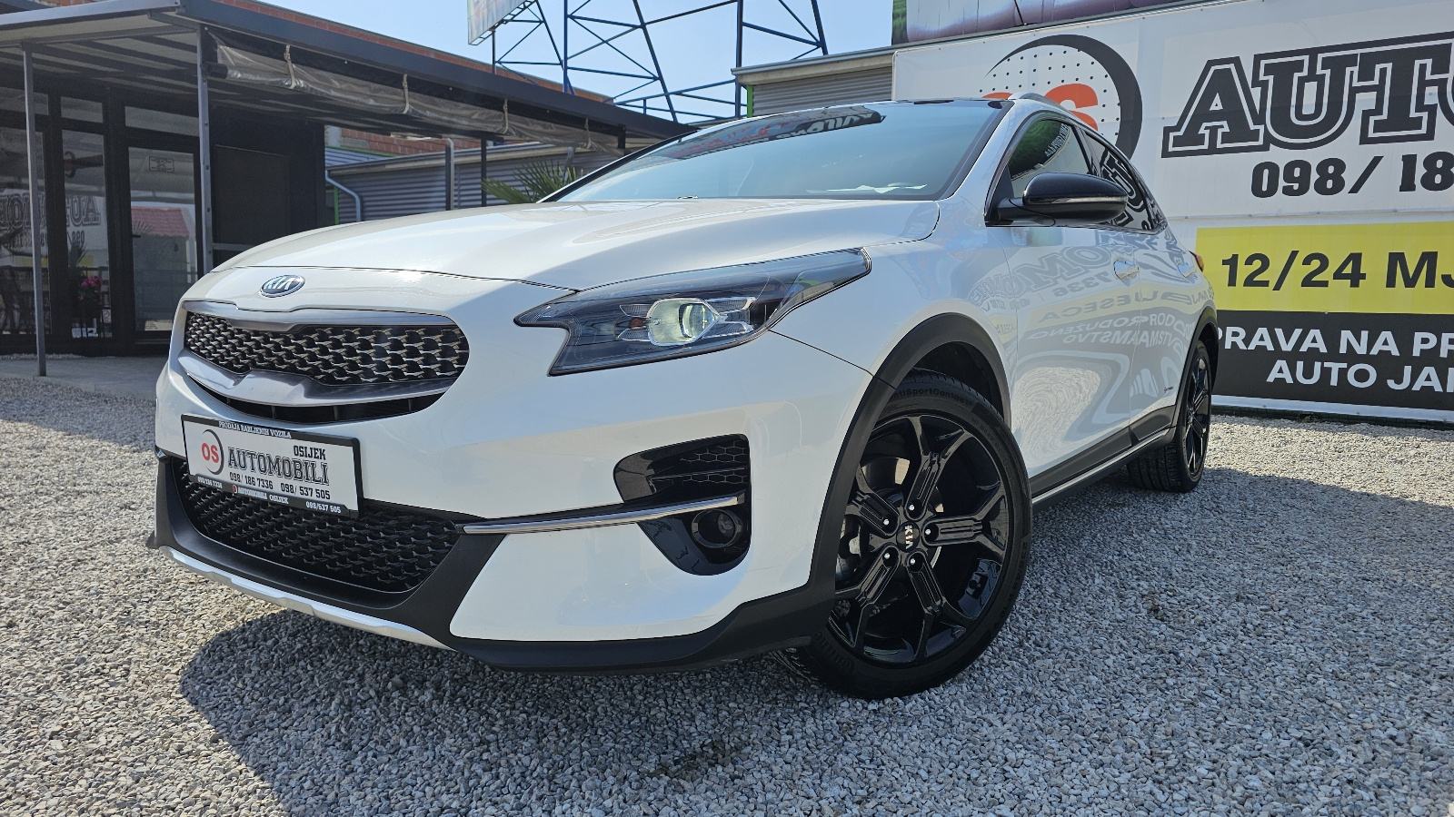Kia XCeed 1,6 CRDI,CLIMATRONIC,KOŽA,PANORAMA,NAVI,FUUL LED,ALU,JAMSTVO, pogled izvana - slika 1