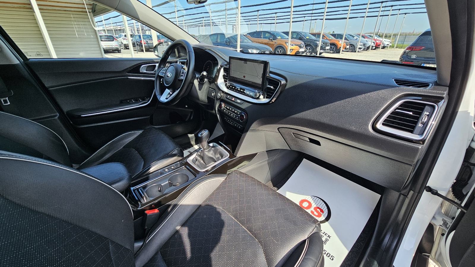 Kia XCeed 1,6 CRDI,CLIMATRONIC,KOŽA,PANORAMA,NAVI,FUUL LED,ALU,JAMSTVO, fotografija 9