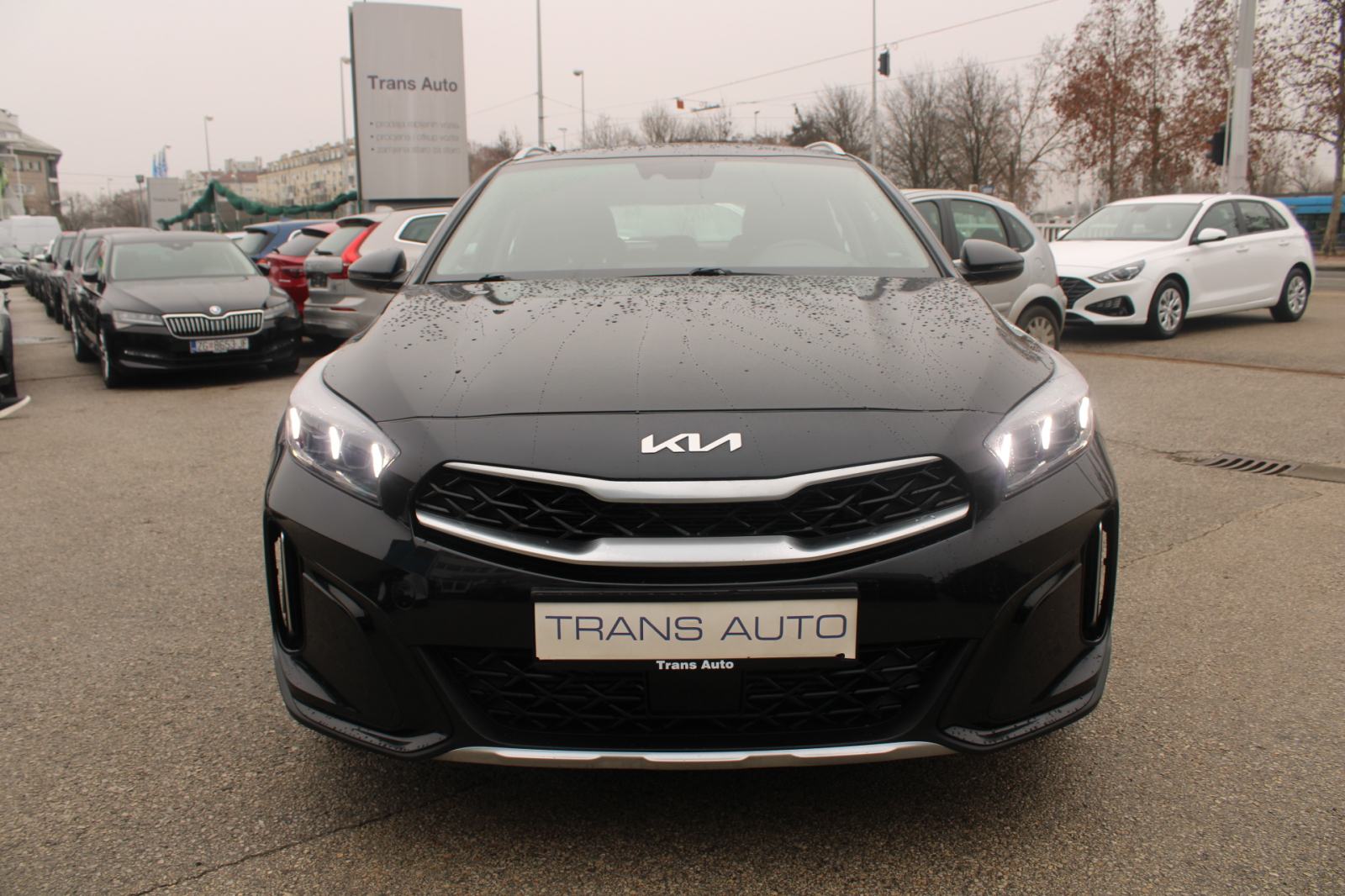 Kia XCeed 1.6 CRDi AUTOMATIK *LED, NAVIGACIJA, KAMERA*, fotografija 2
