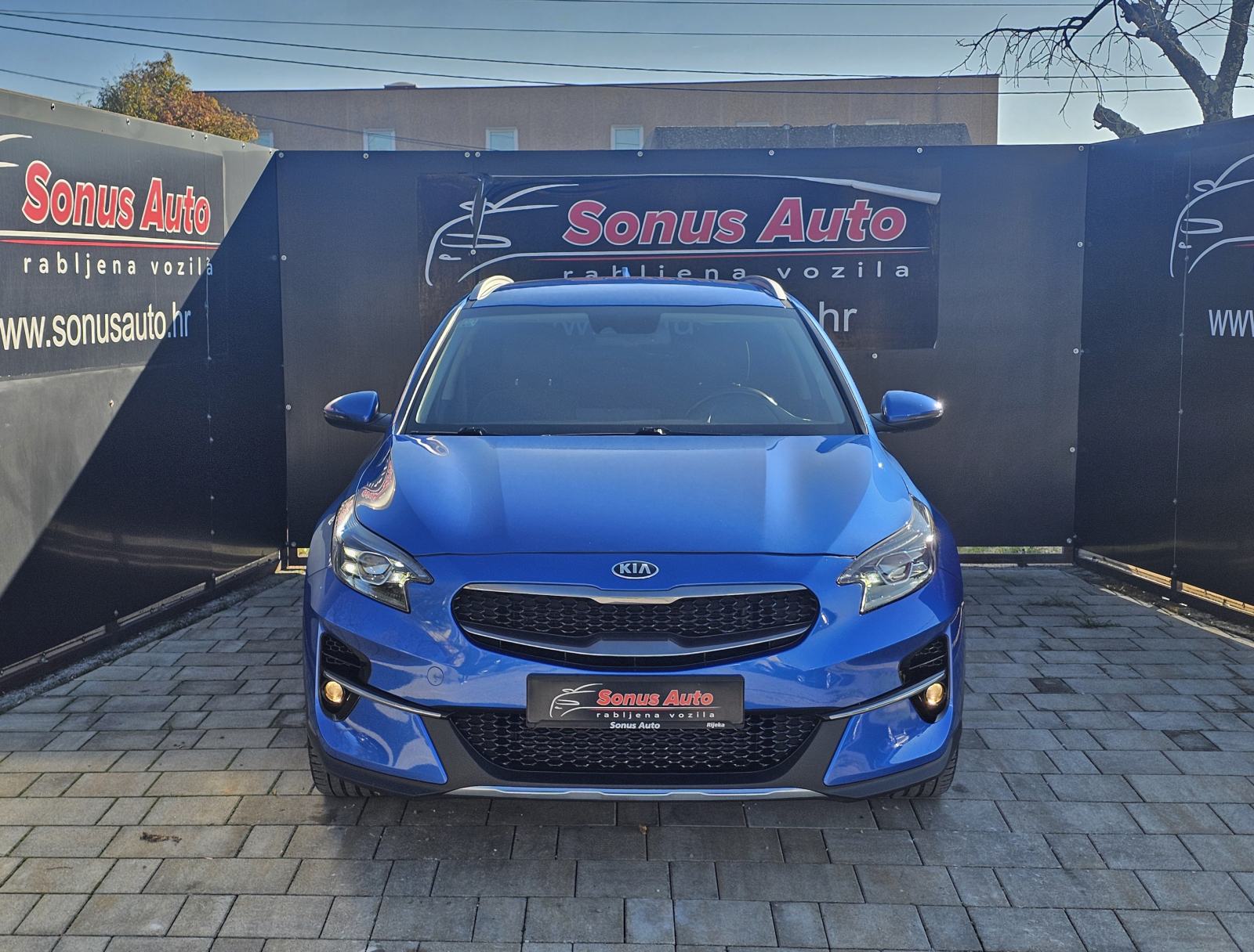 Kia XCeed 1.6 CRDi DCT, HR auto, PRVI VLASNIK, fotografija 2