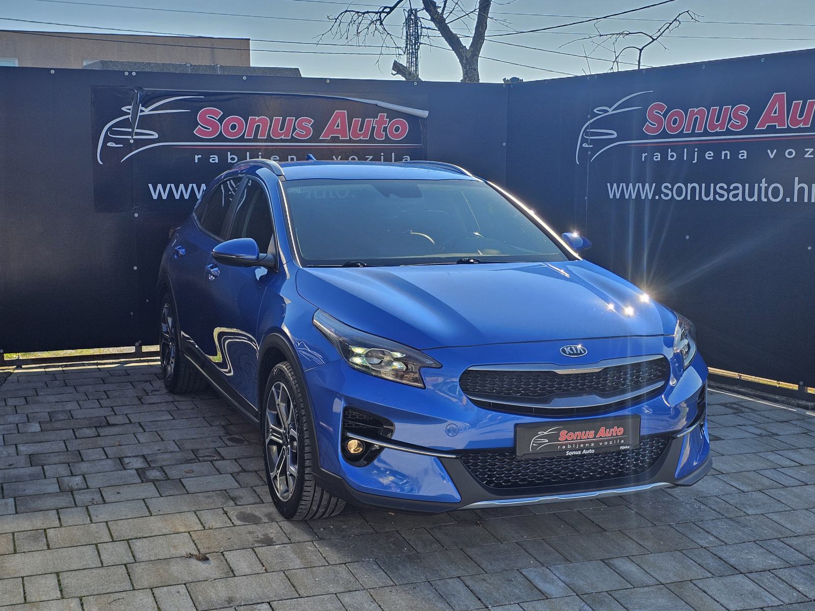Kia XCeed 1.6 CRDi DCT, HR auto, PRVI VLASNIK, fotografija 3