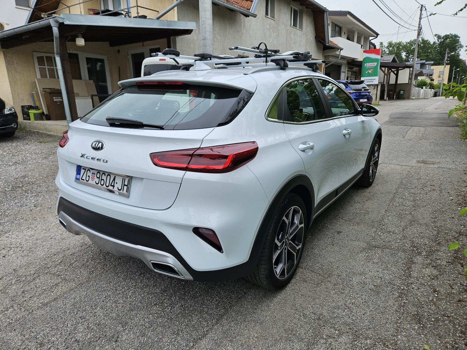 Kia XCeed 1.6i Plug-in Hybrid automatik, fotografija 4