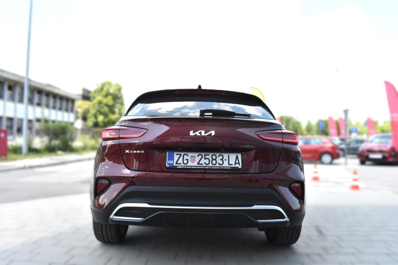 KIA XCeed 1,6 T-GDI ISG EX WAY 7DCT, NAV, KAMERA, TEMPOMAT, JAMSTVO, fotografija 8