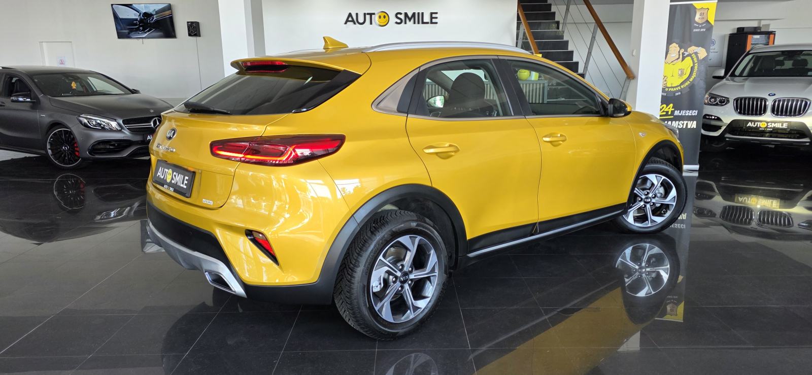 Kia XCeed 1.6 CRDI, 6 BRZINA, BI-XENON, KLIMA, TEMP, MODOVI VOŽNJE..., fotografija 6