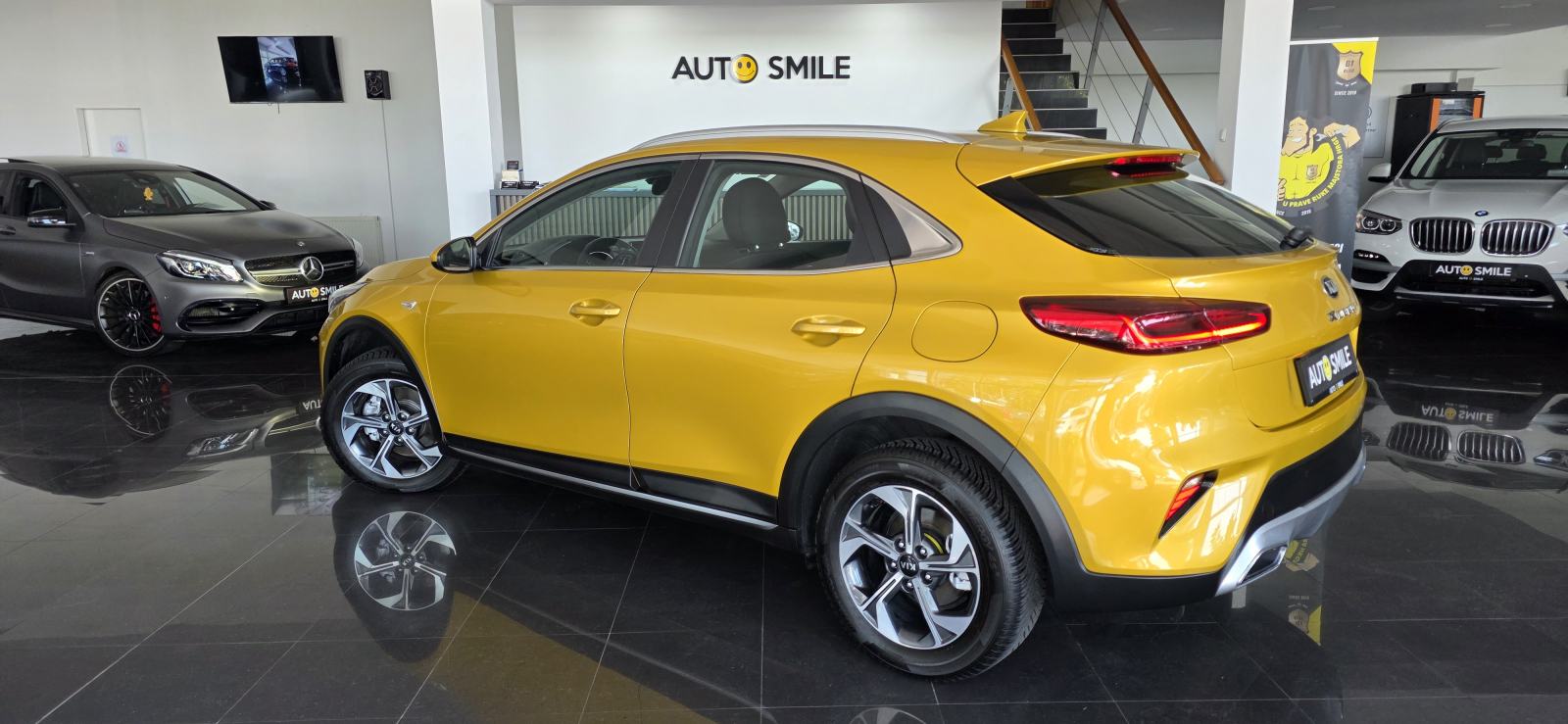 Kia XCeed 1.6 CRDI, 6 BRZINA, BI-XENON, KLIMA, TEMP, MODOVI VOŽNJE..., fotografija 4
