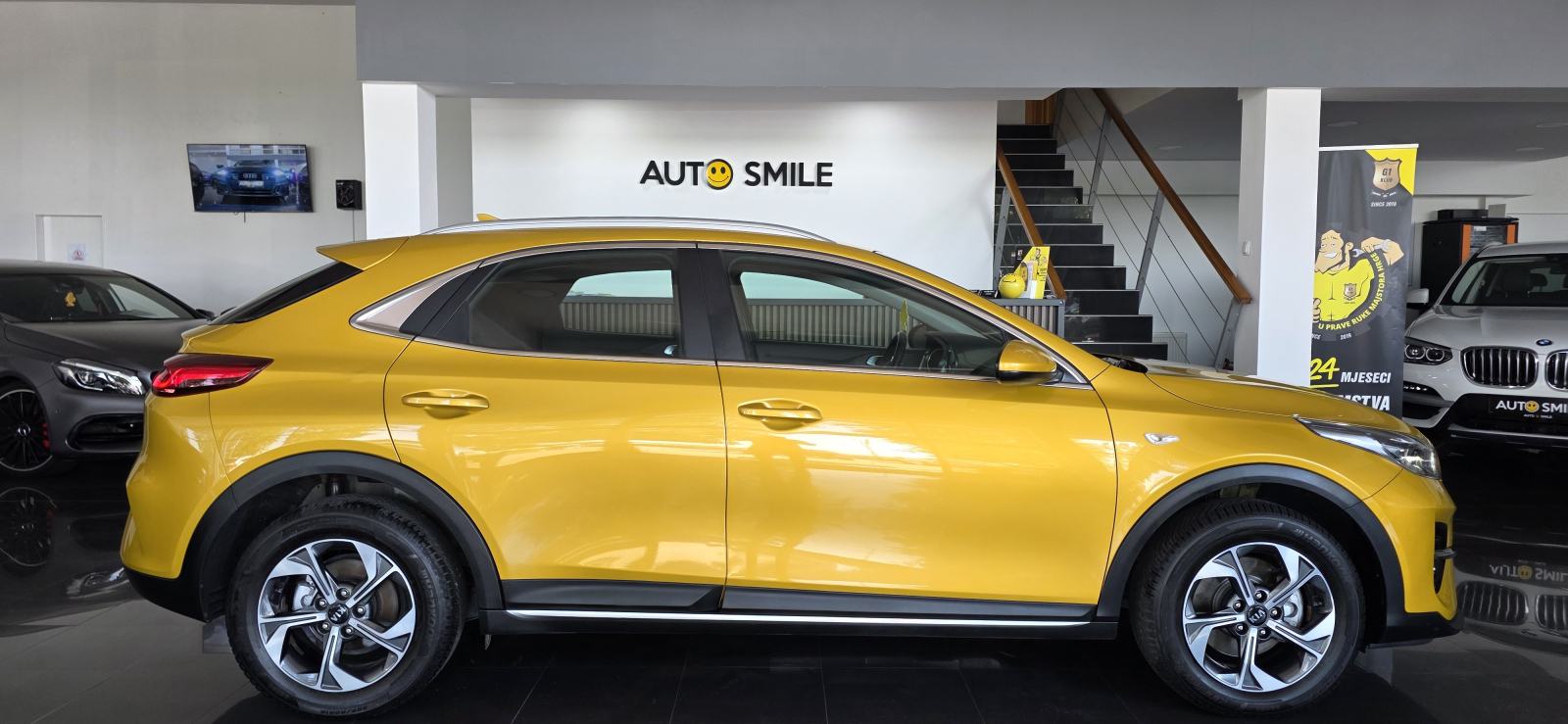 Kia XCeed 1.6 CRDI, 6 BRZINA, BI-XENON, KLIMA, TEMP, MODOVI VOŽNJE..., fotografija 5