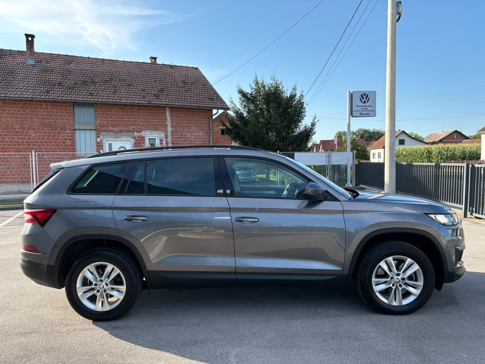 Škoda Kodiaq 2,0 TDI 7 SJEDALA,LED,NAVI,KUKA,VIRT.KOKPIT,10.165,00€*3, fotografija 6
