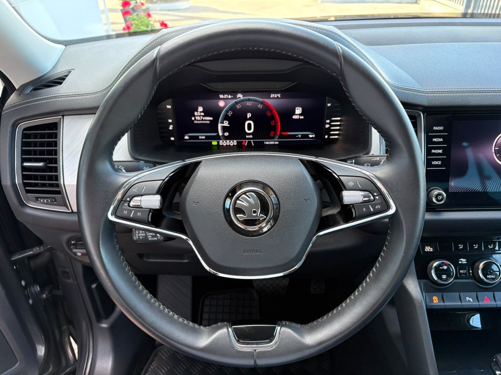 Škoda Kodiaq 2,0 TDI 7 SJEDALA,LED,NAVI,KUKA,VIRT.KOKPIT,10.165,00€*3, fotografija 14
