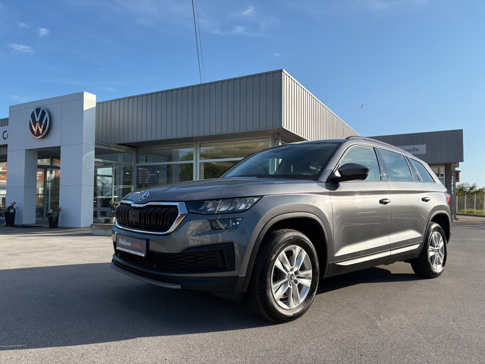 Škoda Kodiaq 2,0 TDI 7 SJEDALA,LED,NAVI,KUKA,VIRT.KOKPIT,10.165,00€*3, pogled izvana - slika 1