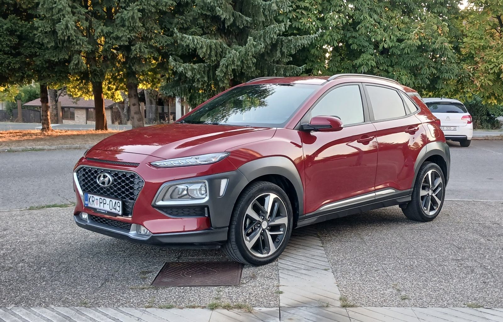 Kona 1,6 CRDi Xprime 2WD⭐️1.Vlasnik/83ooo km⭐️JAMSTVO do 2 godine⭐️, fotografija 6