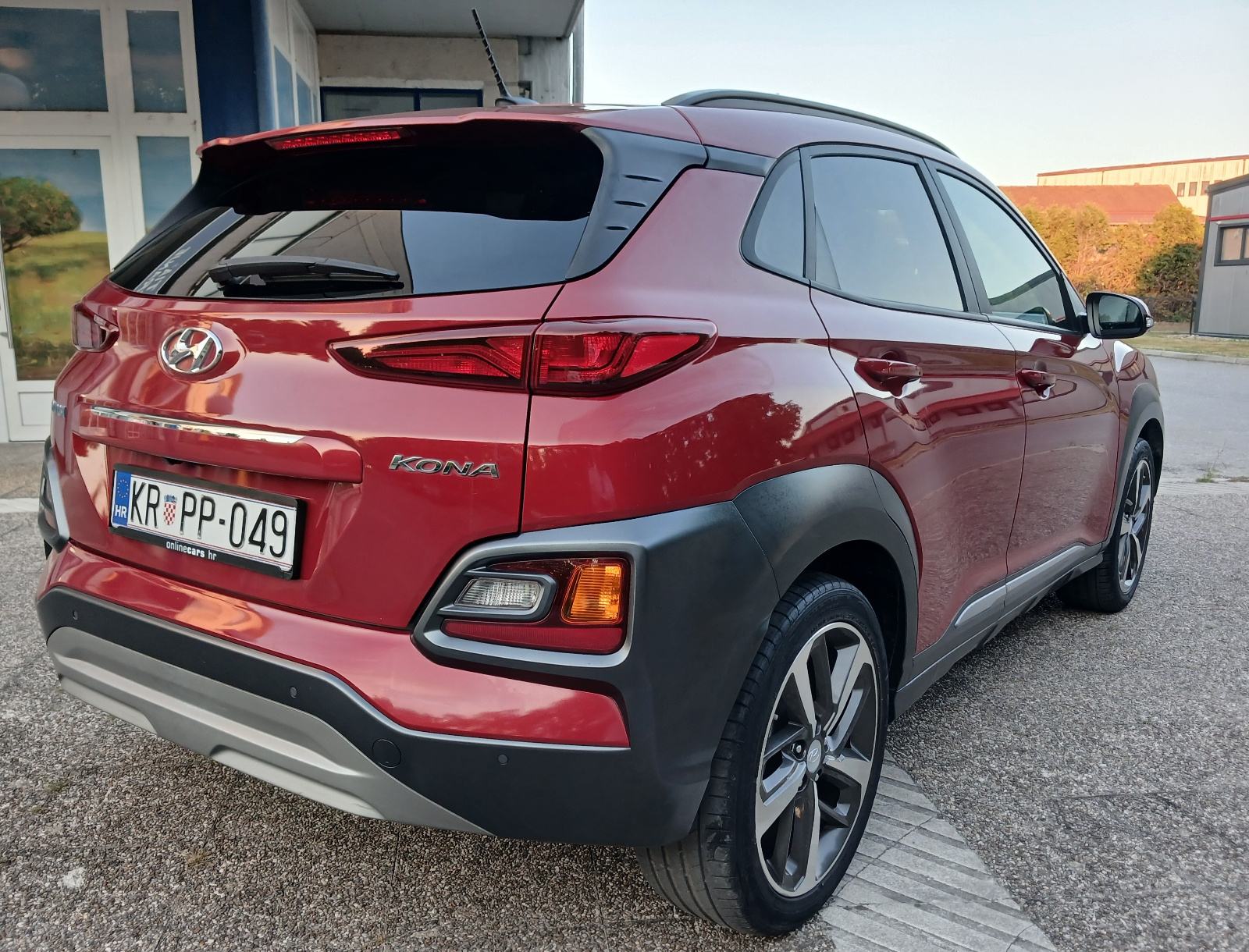 Kona 1,6 CRDi Xprime 2WD⭐️1.Vlasnik/83ooo km⭐️JAMSTVO do 2 godine⭐️, fotografija 3