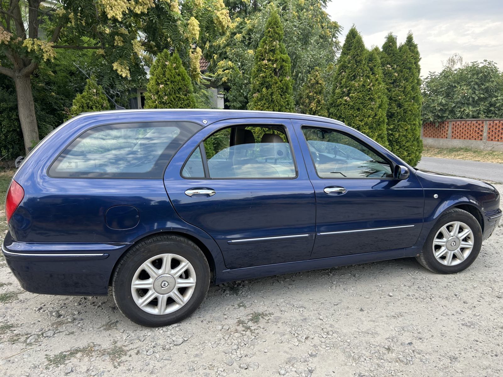 Lancia Lybra 2,4 JTD LX, fotografija 4