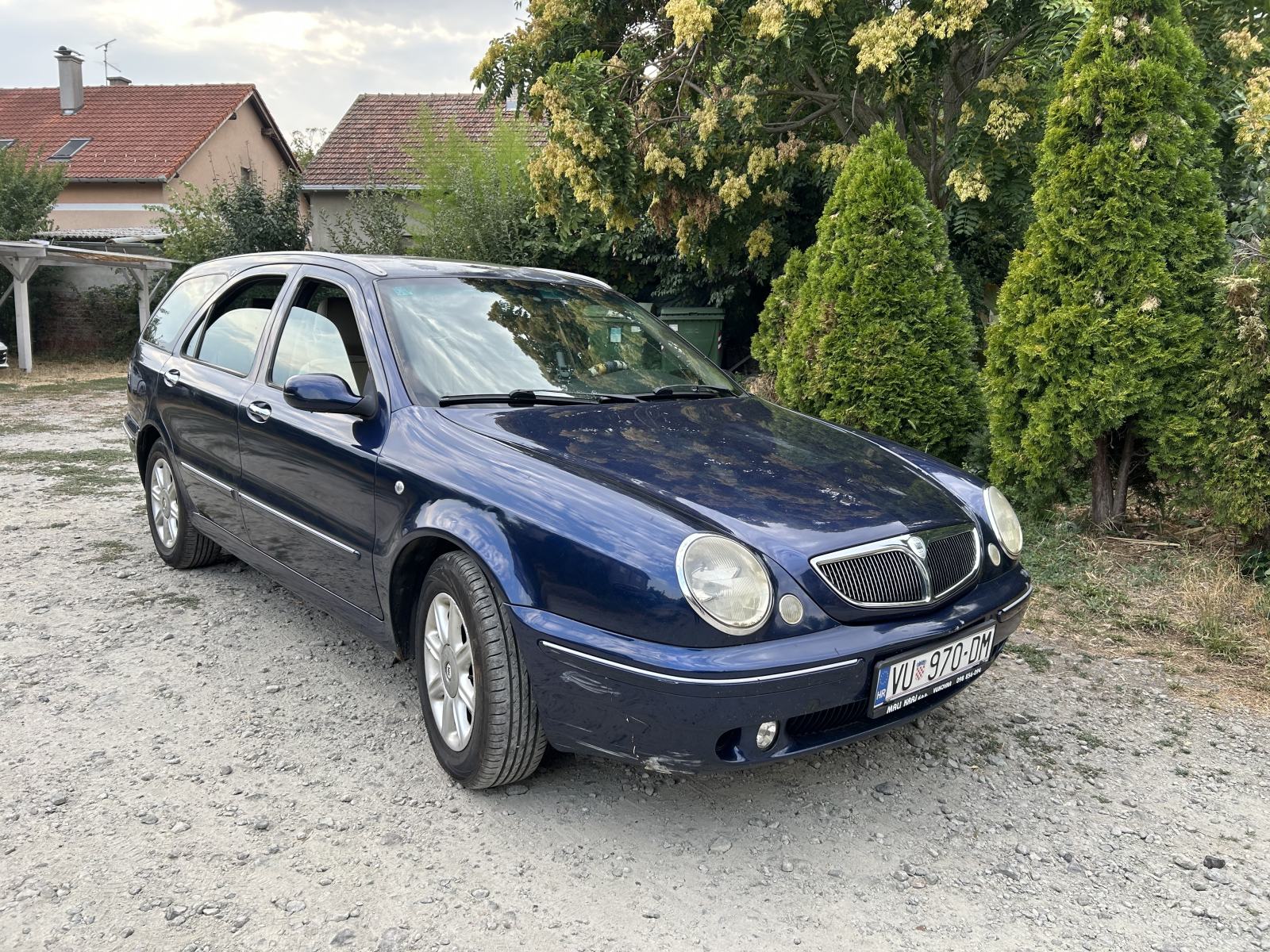 Lancia Lybra 2,4 JTD LX, fotografija 6