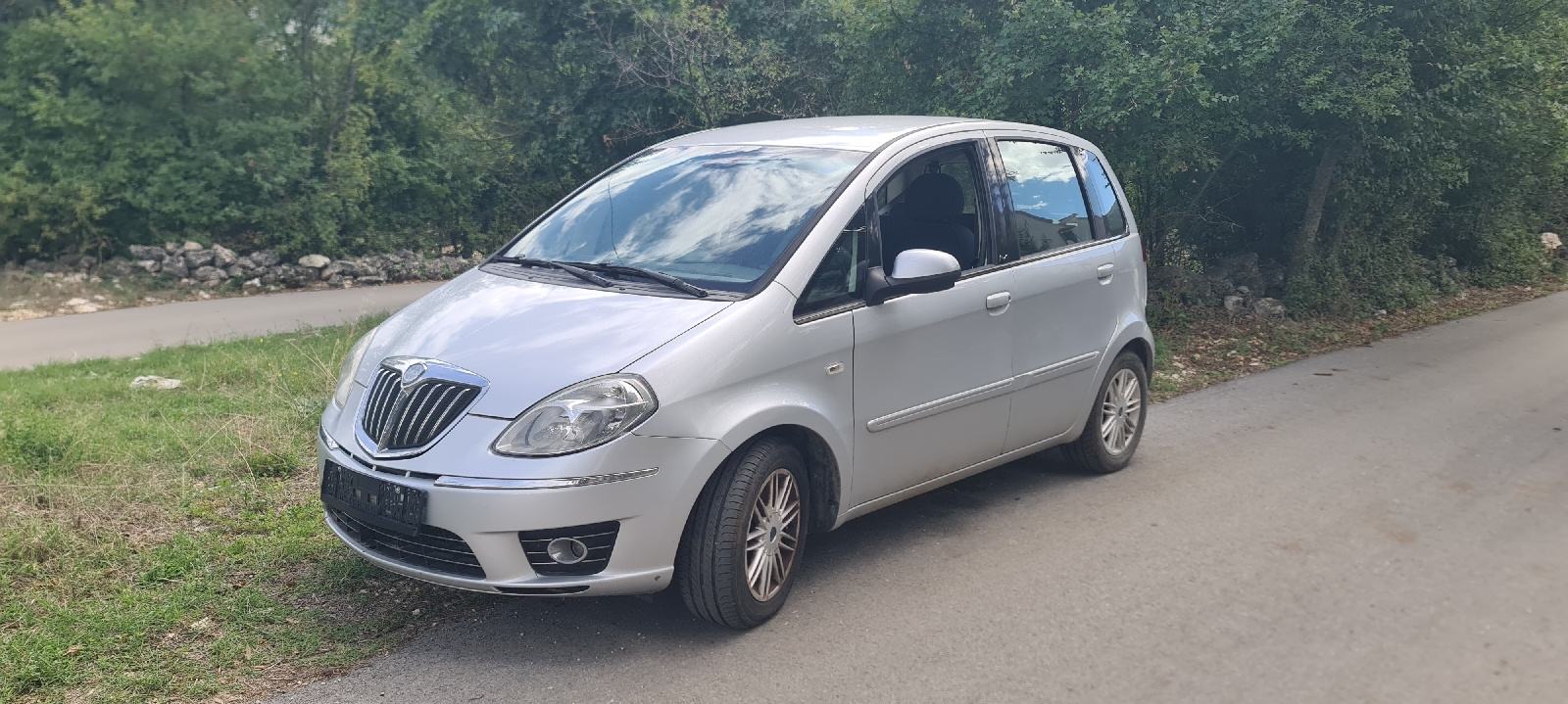 Lancia Musa 1,3 MJT, pogled izvana - slika 2