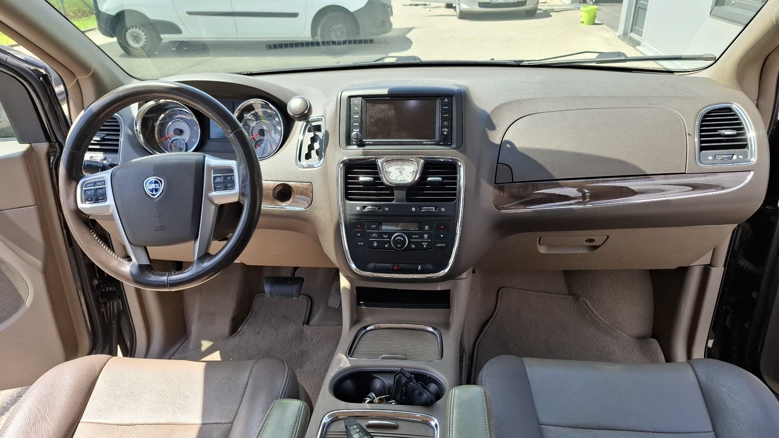 Lancia Voyager 2,8 CRDi 16V, fotografija 13