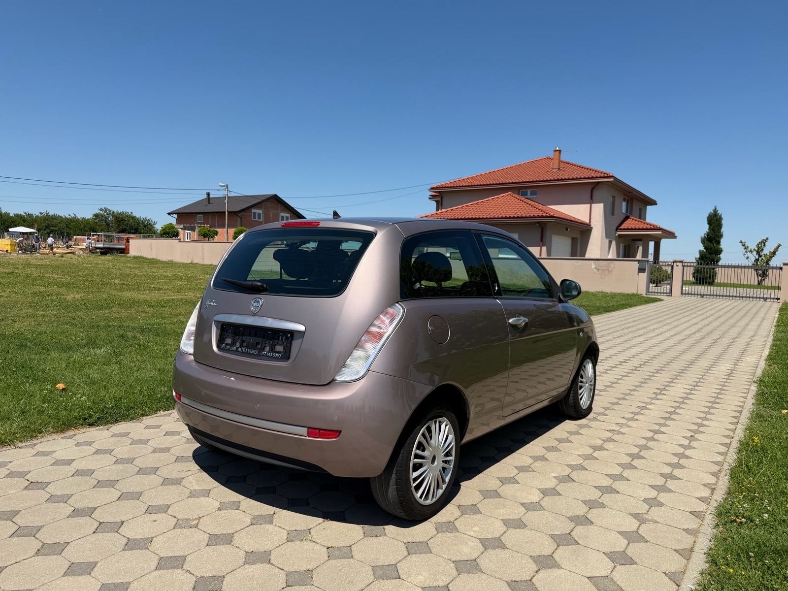 Lancia Y 1,2 *129.000km*, fotografija 3