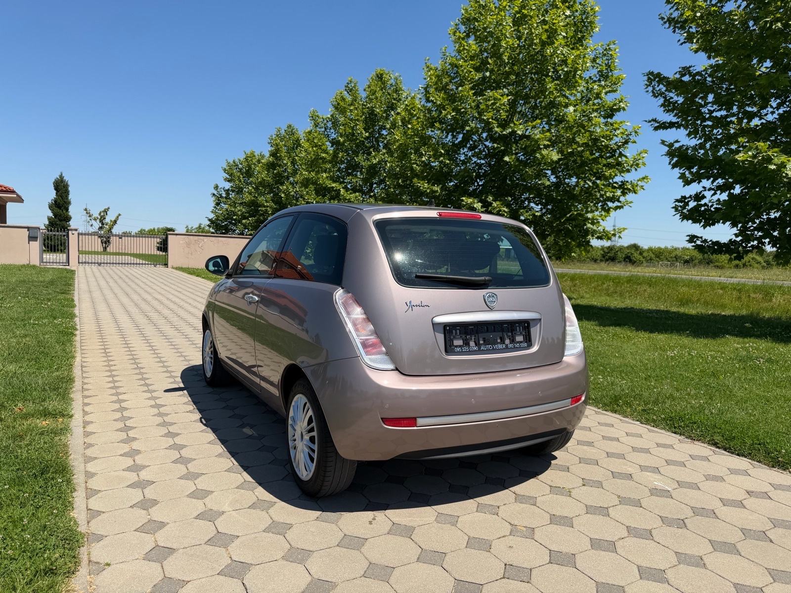 Lancia Y 1,2 *129.000km*, fotografija 5