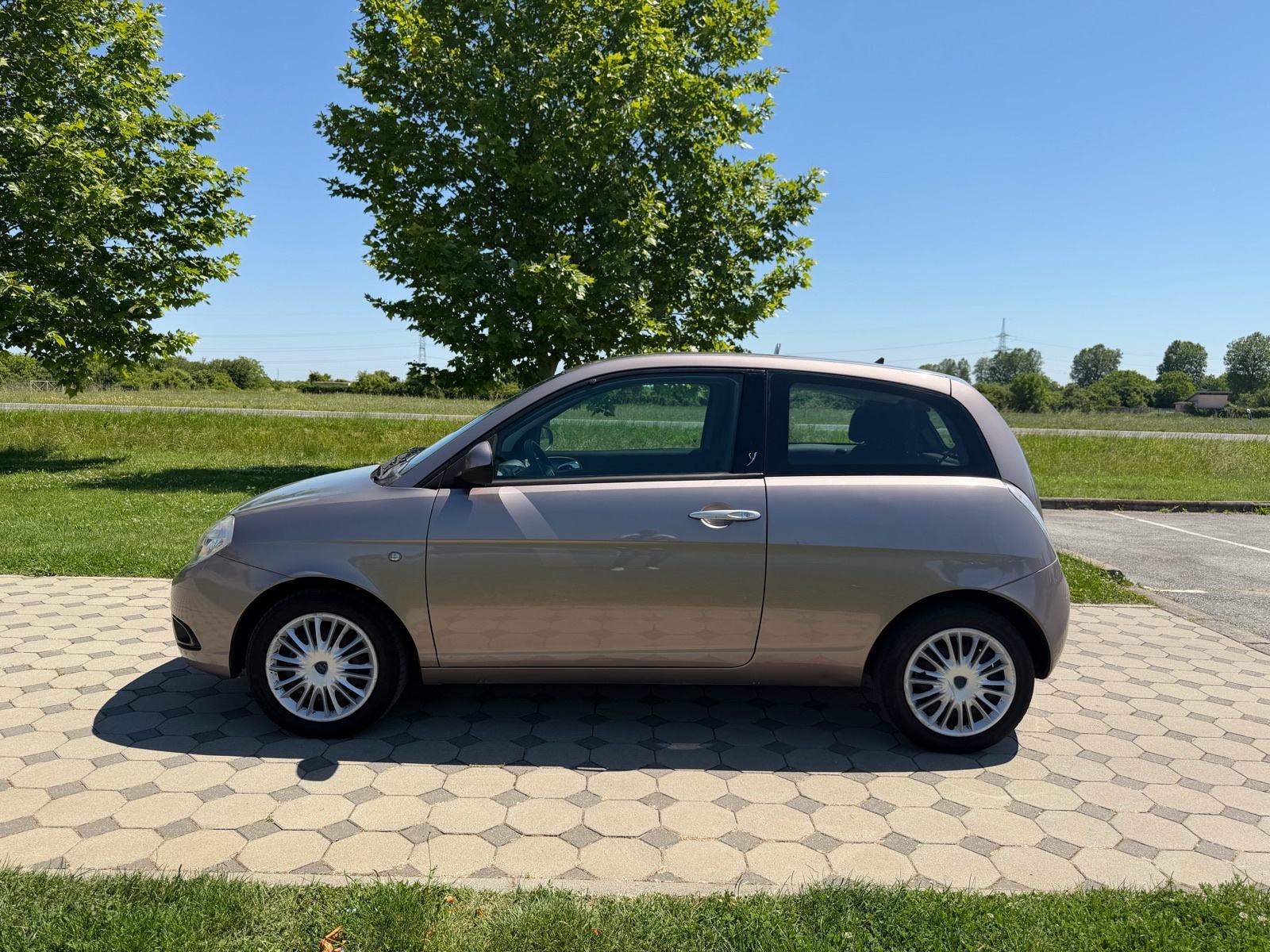 Lancia Y 1,2 *129.000km*, fotografija 6