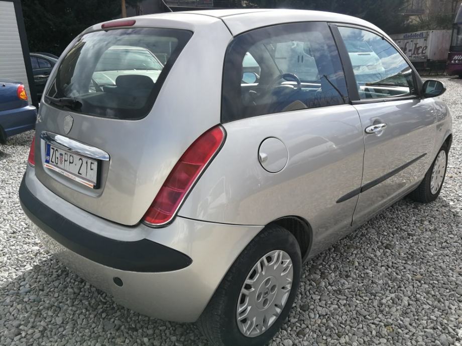 Lancia Y 1,2, fotografija 7