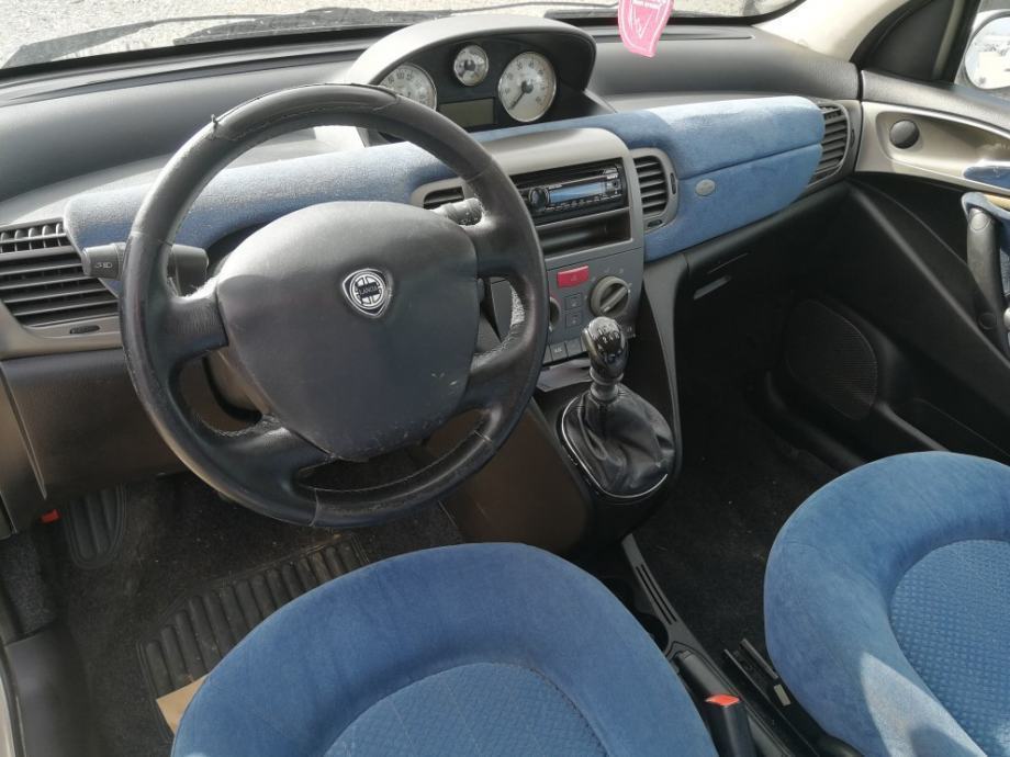 Lancia Y 1,2, fotografija 5