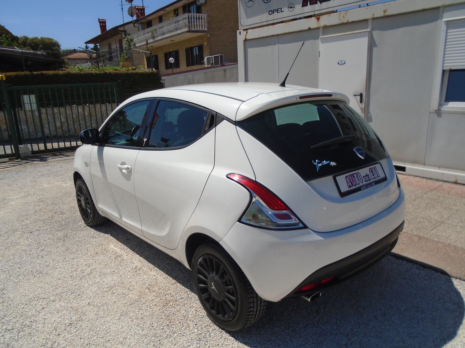 Lancia Y 1,3 Multijet, fotografija 3