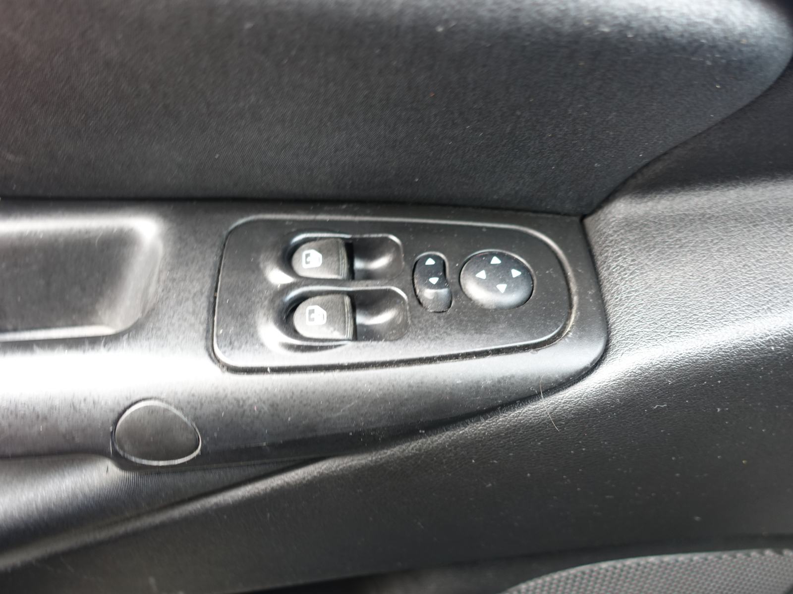 Lancia Ypsilon 1,2 / JAMSTVO + REGISTRACIJA, fotografija 15