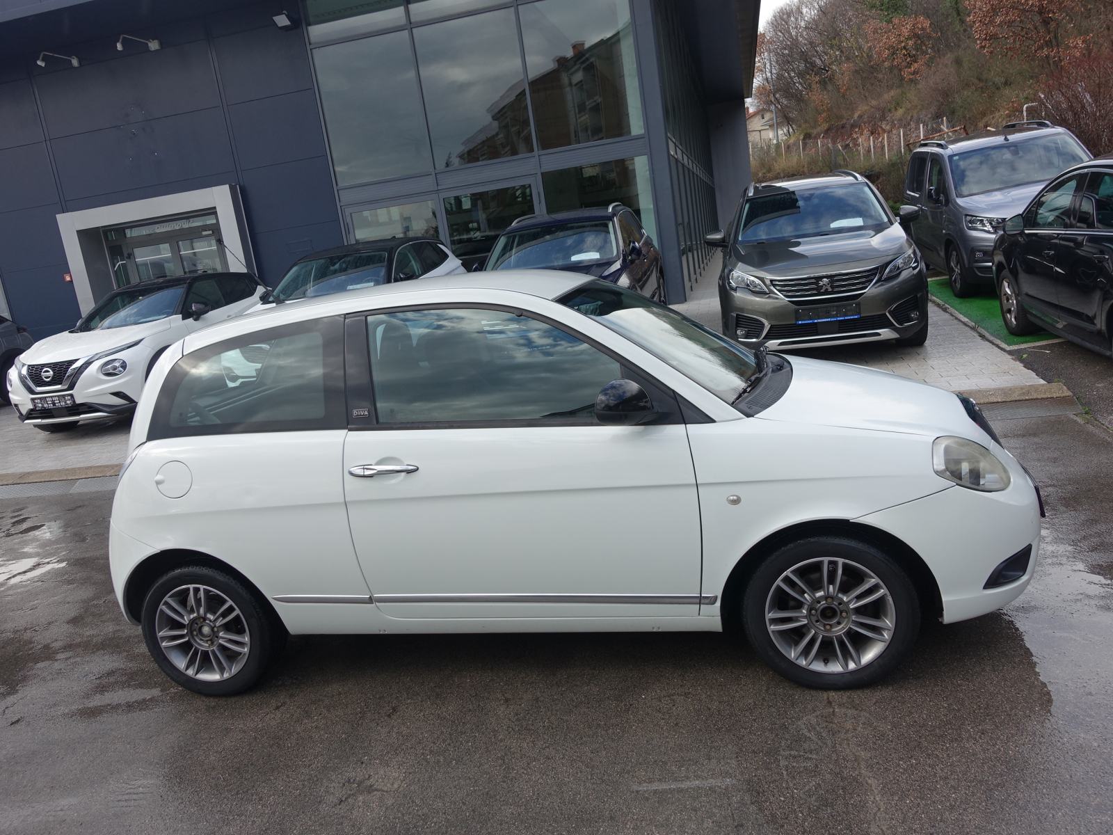Lancia Ypsilon 1,2 / JAMSTVO + REGISTRACIJA, pogled izvana - slika 2