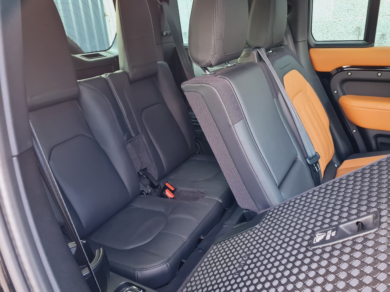 Land Rover Defender 110 X-Dynamic HSE P400 -2021.g.-101.500km-7sjedala, fotografija 16
