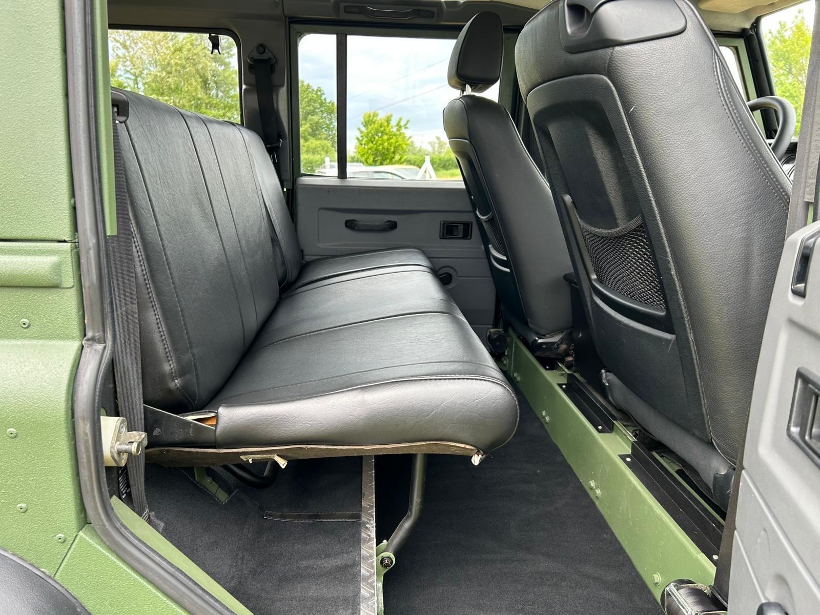 Land Rover Defender 2,5 TD5, fotografija 7
