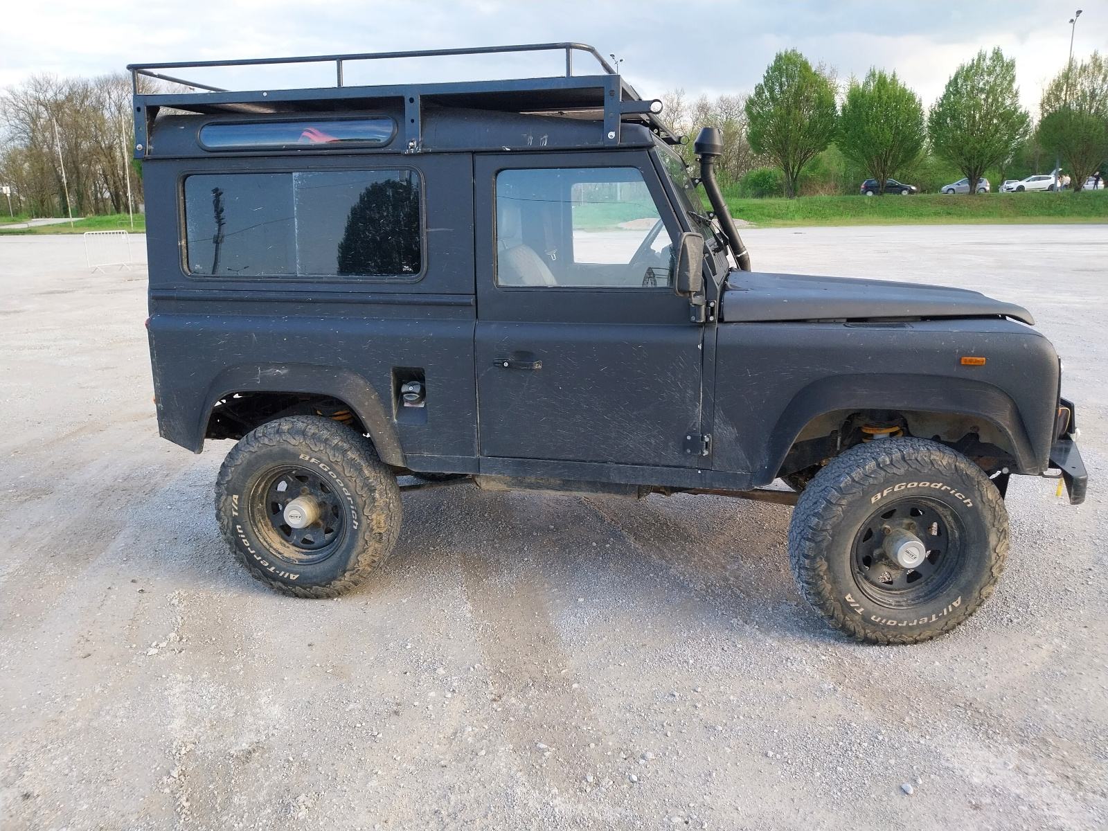 Land Rover Defender 200 Tdi, fotografija 2