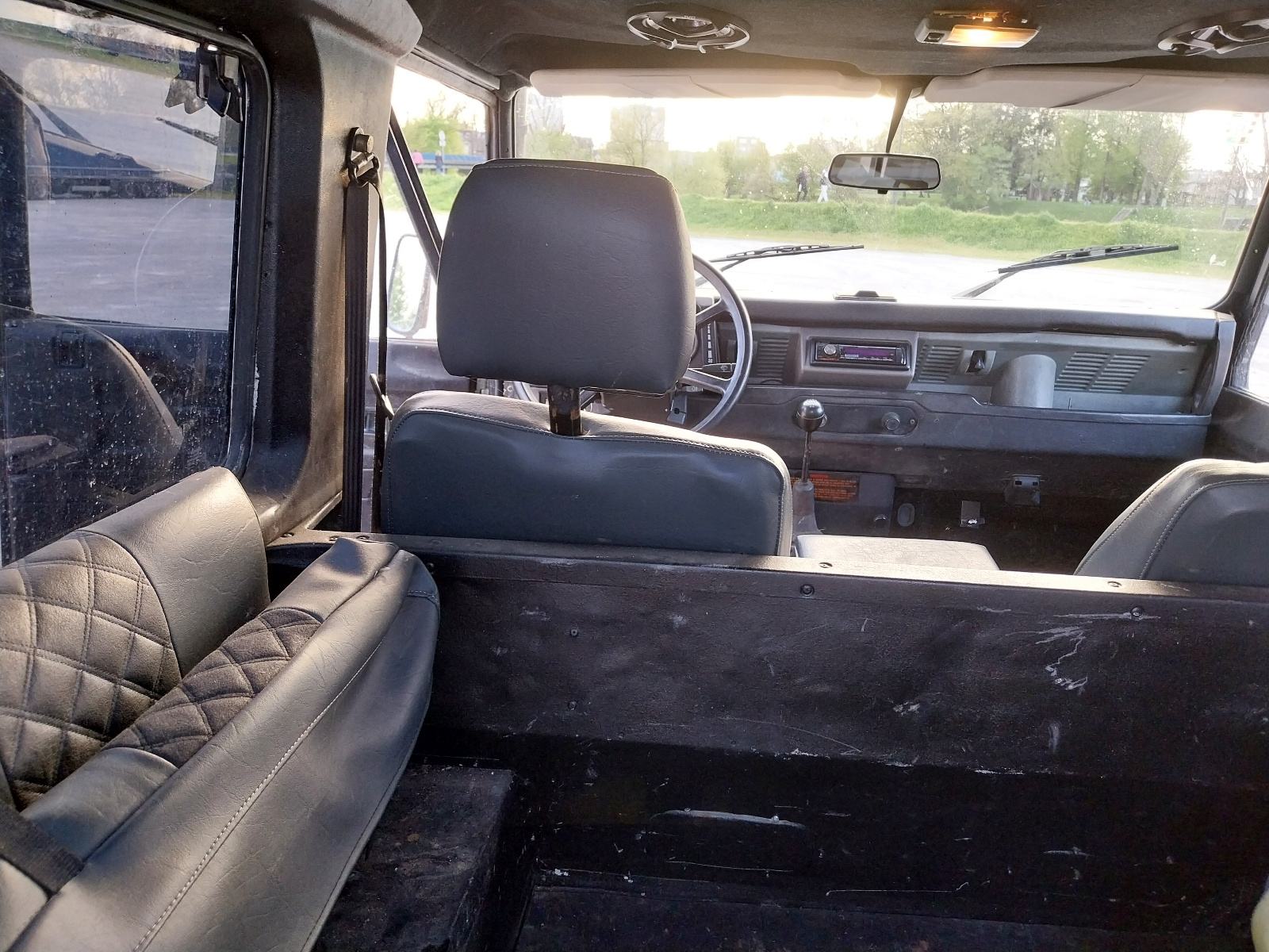 Land Rover Defender 200 Tdi, fotografija 9