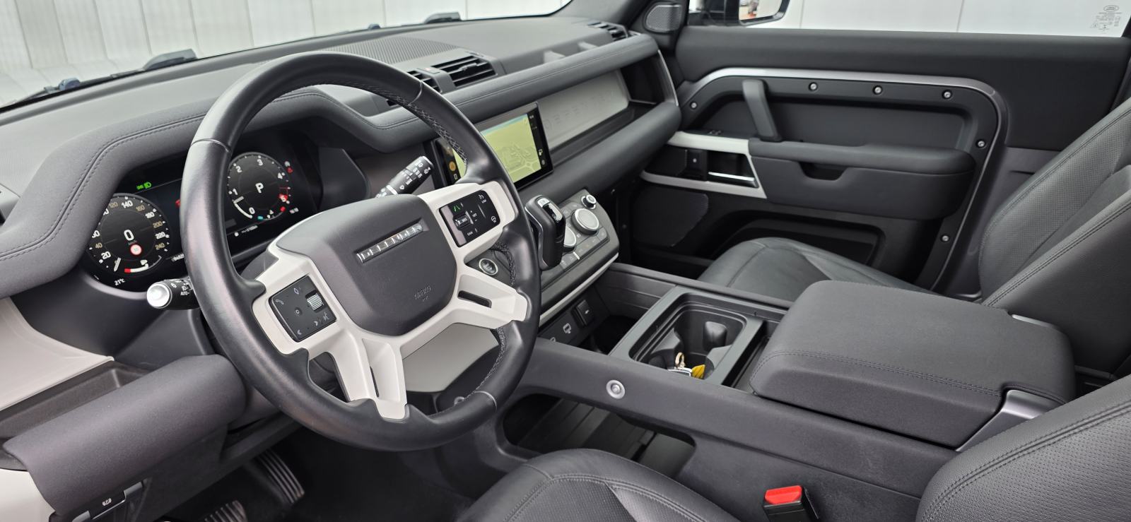 Land Rover Defender 3,0, 4X4, FULL LED, VIRTUAL, KAM 360", JAMSTVO..., fotografija 12