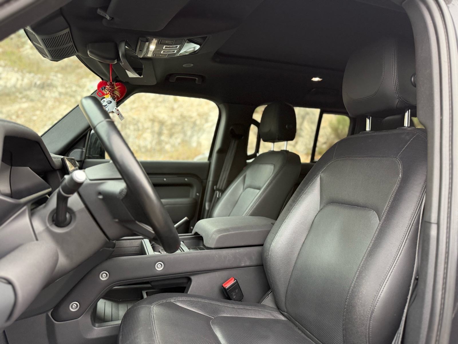 Land Rover Defender 3.0 X-DYNAMIC AWD, fotografija 9