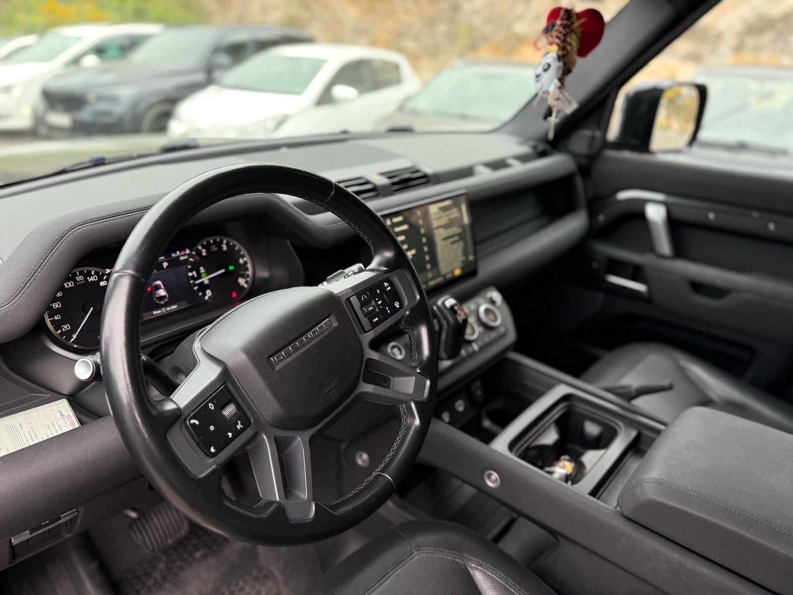Land Rover Defender 3.0 X-DYNAMIC AWD, fotografija 15