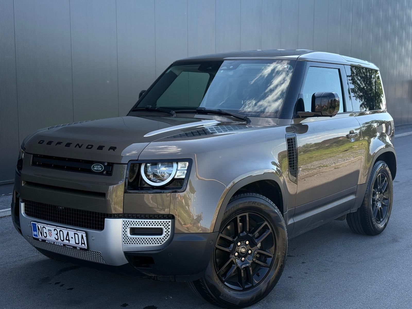 Land Rover Defender D250 3.0D AWD Automatik • 45.000 km • 2023g•, fotografija 6