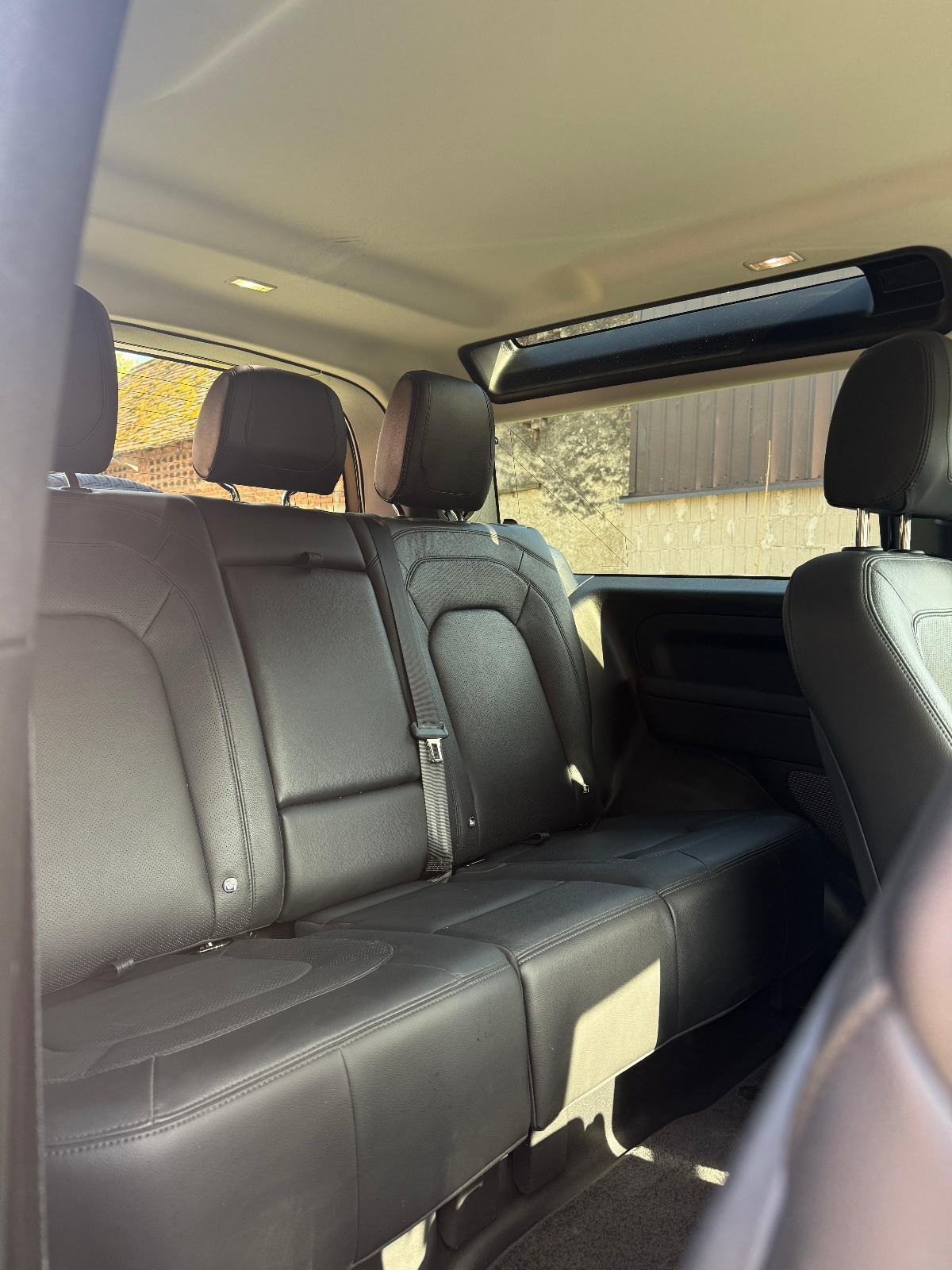 Land Rover Defender D250 3.0D AWD Automatik • 45.000 km • 2023g•, fotografija 10