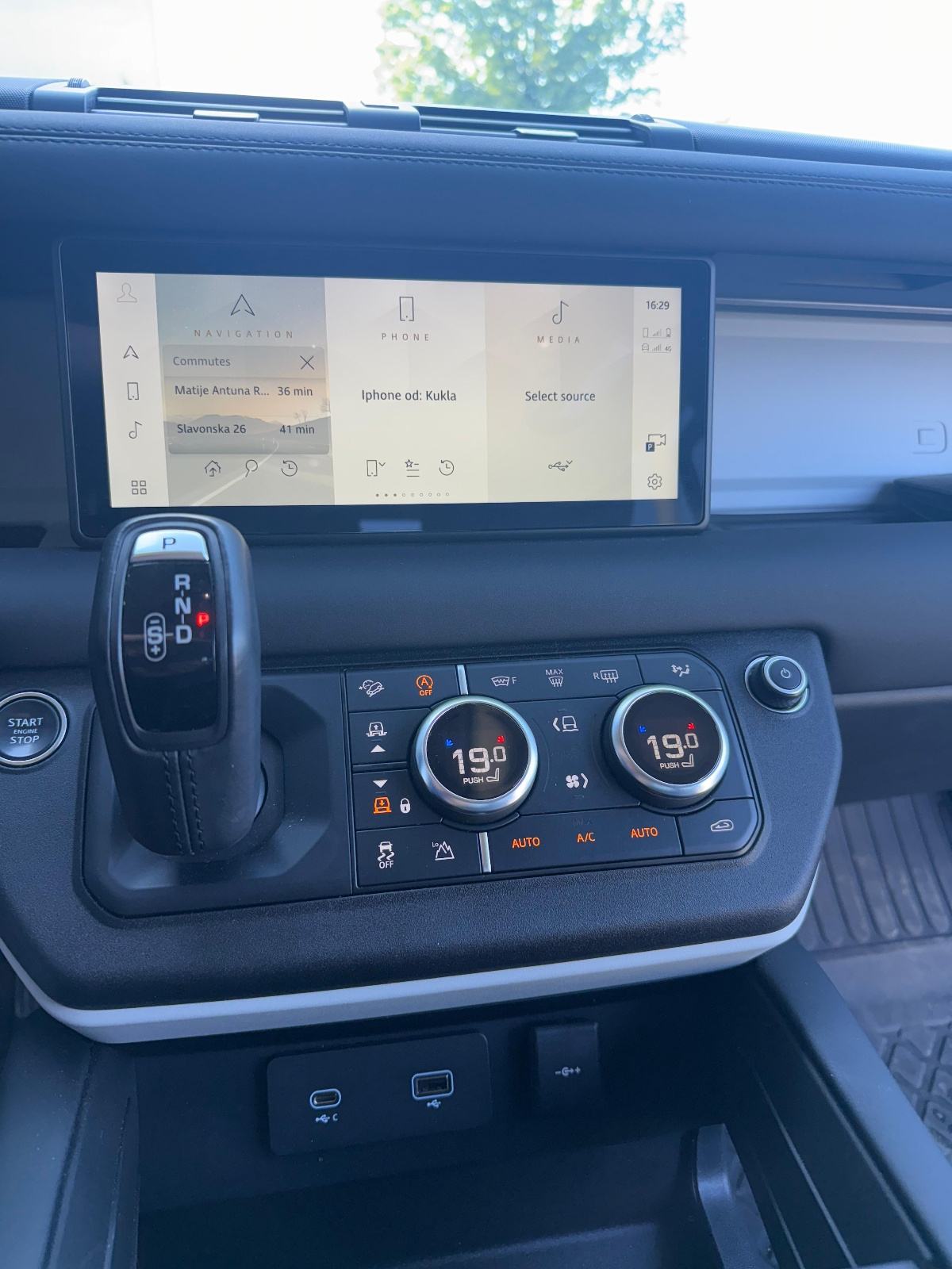 Land Rover Defender D250 3.0D AWD Automatik • 45.000 km • 2023g•, fotografija 12