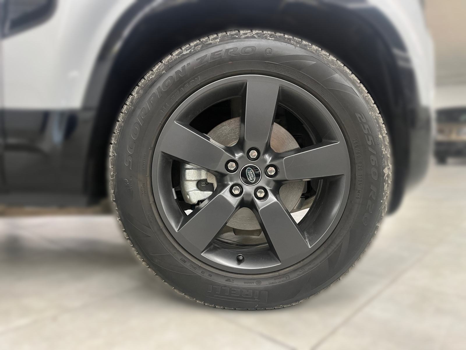 Land Rover Defender X-Dyn SE 3.0d MHEV AWD, fotografija 6