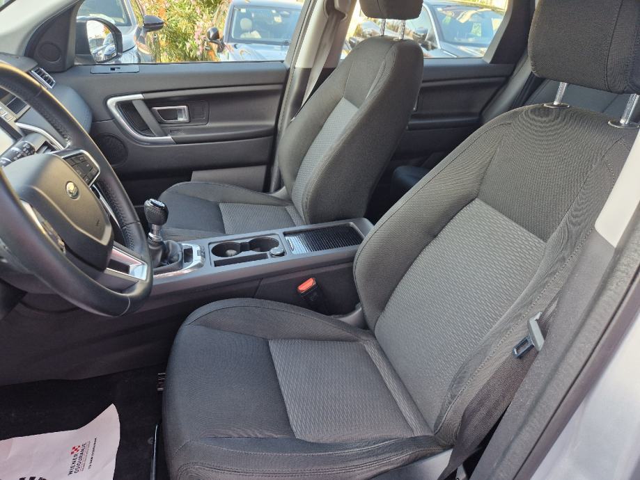 Land Rover Discovery 2.0 TD4-4x4-90.000KM-GARANCIJA-SERVIS-REG 1GOD, fotografija 9