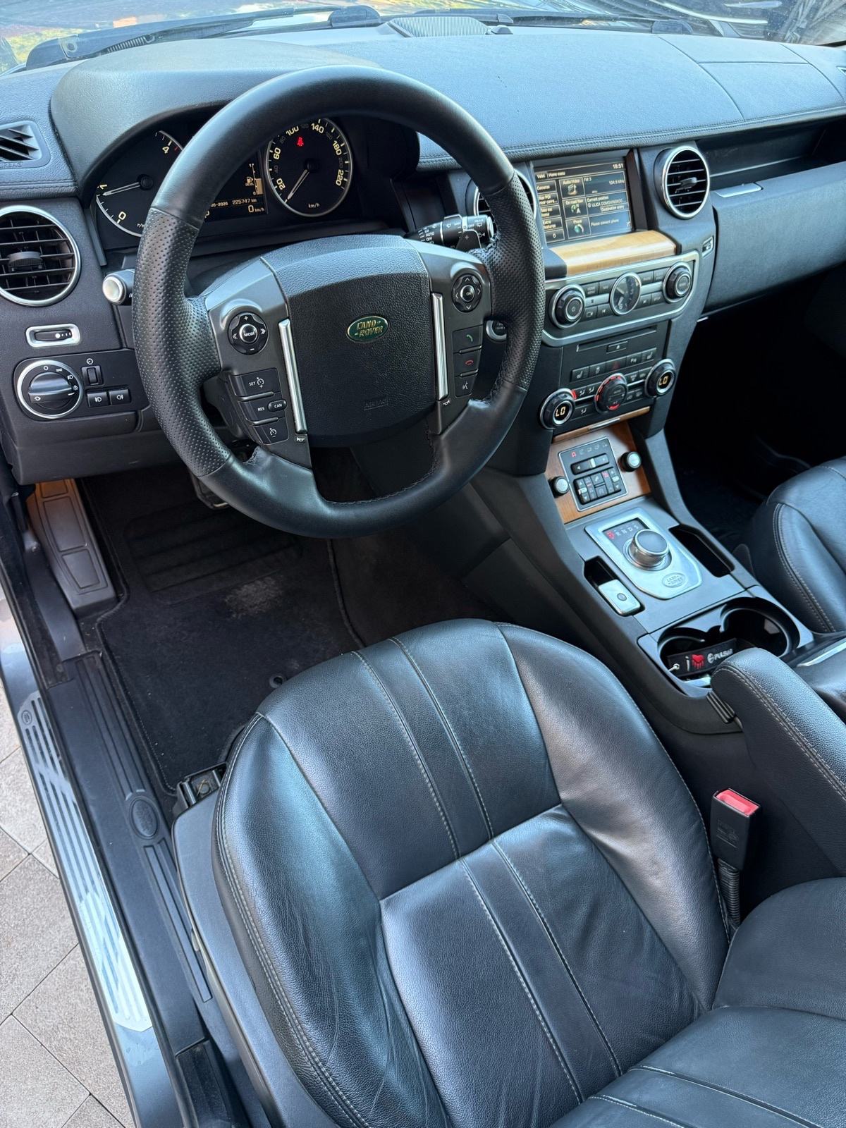 Land Rover Discovery 3,0 SDV6 HSE Automatik⭐️Full Oprema⭐️Top stanje, fotografija 17